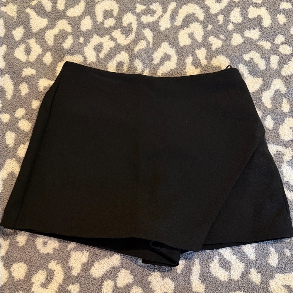 Zara Black Skort